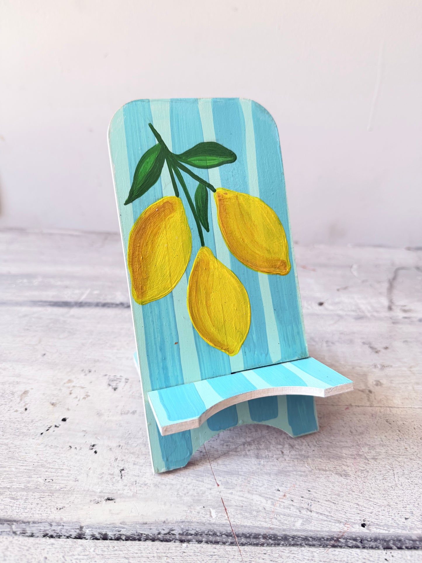Base Limon Tropical